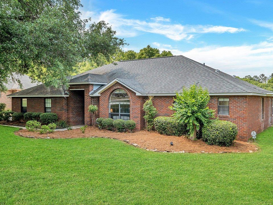 1st image of 148 Thistlewood Ct