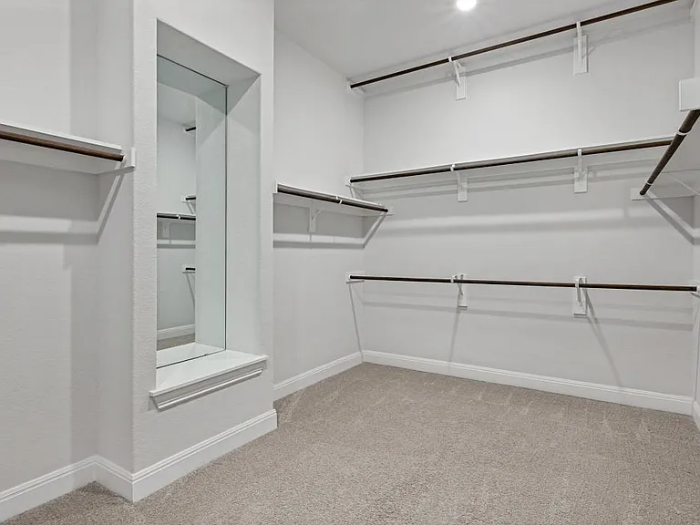 727 Spinnaker Loop — Photo 16