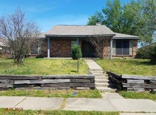 1541 Autumn Breeze Ln, Lewisville, TX 75077