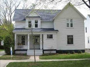 912 Michigan St, Petoskey, MI 49770