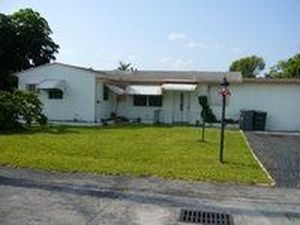 305 SW 5th St, Hallandale, FL, 33009