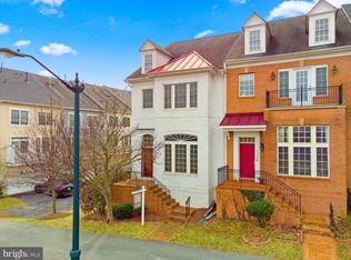 1204 Gaither Rd, Rockville, MD 20850