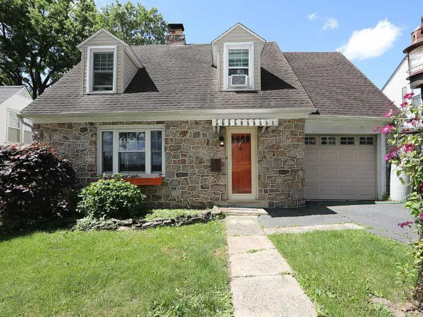 10 E 8th St, Pottstown, PA 19464