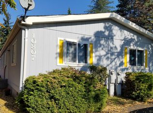 10805-10807 SE Bush St, Portland, OR 97266