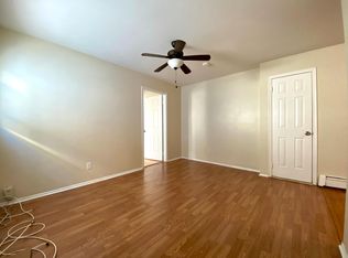 16 Serrell Ave #1F, Staten Island, NY