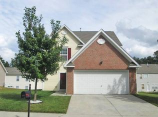 707 Big Twig Ln, Durham, NC 27703