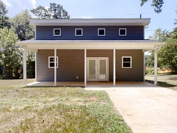 143 Church St, Lincolnton, NC 28092