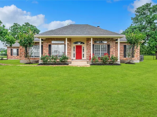 4948 Koppe Bridge Rd, College Station, TX 77845