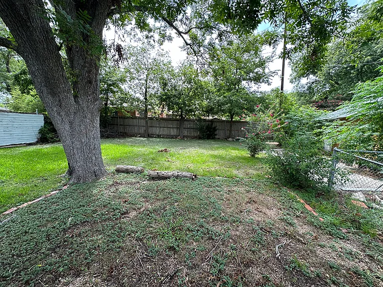 1504 N 7th St — Photo 9