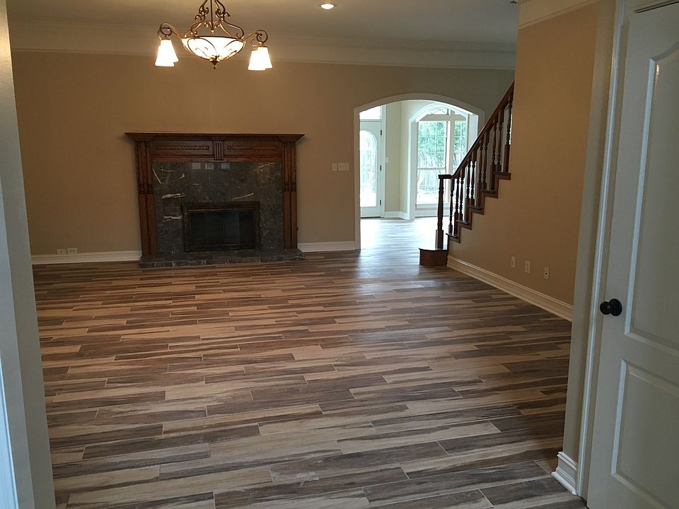 1st image of 1604 Tallowood Ln
