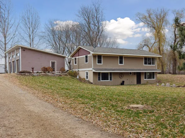 13655 Lynch Rd N, Hugo, MN 55038