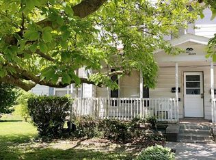 1116 Main St #D, Alton, IL 62002