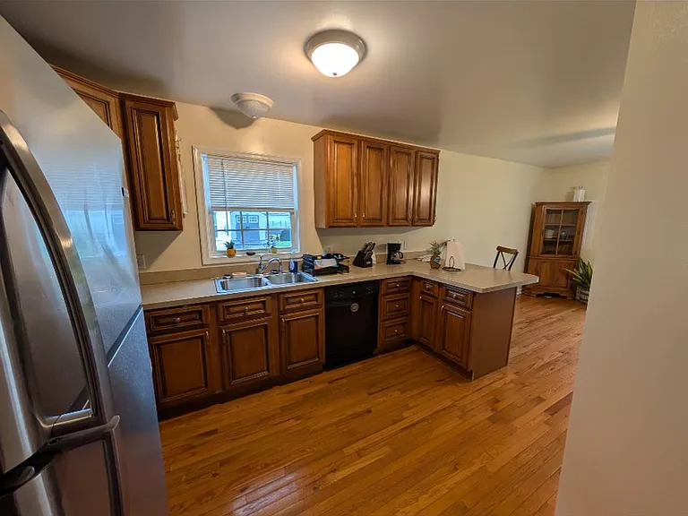 468 Mitchell Ave #468 MITCHELL AVE HAG — Photo 4