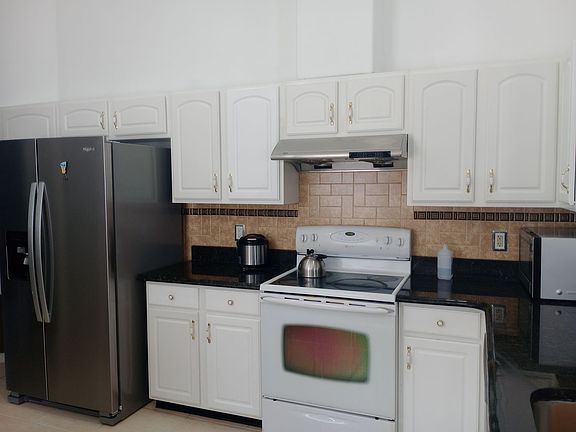 2nd image of 10121 Doriath Cir