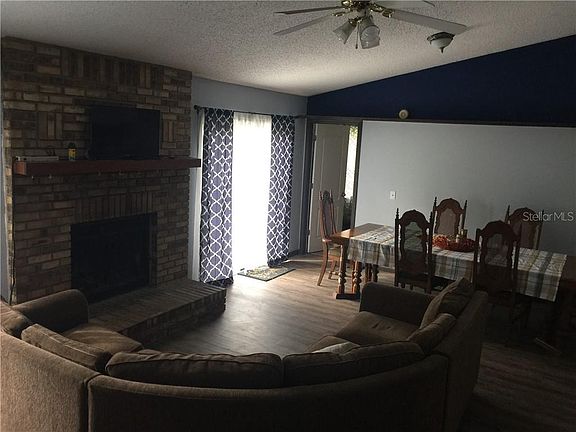 4th image of 1407 Peachfield Dr