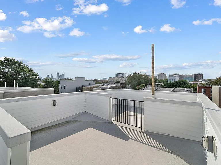 1940 N 6th St #2 — Photo 29