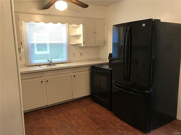 4th image of 437 Alexander Dr