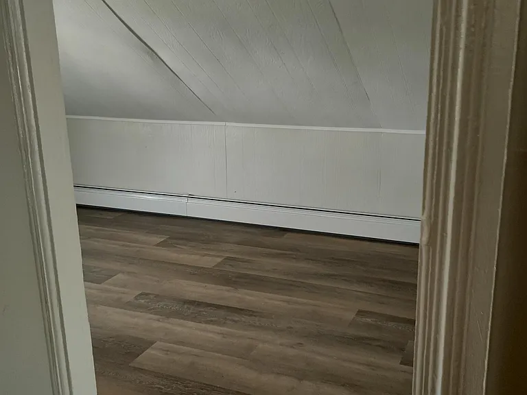 196 Dean St #3 — Photo 10