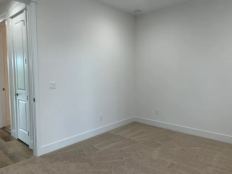 2892 Isles Way — Photo 10
