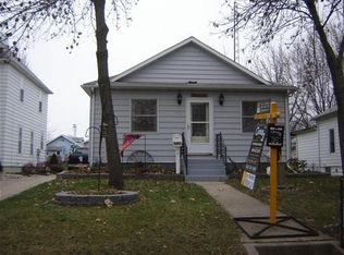 128 6th Ave S, Saint James, MN 56081