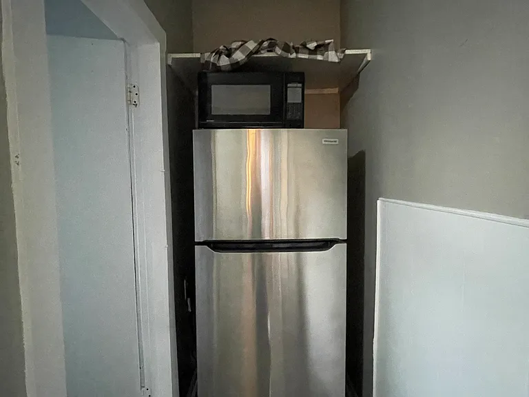 1450 W Chicago Ave #2 — Photo 13