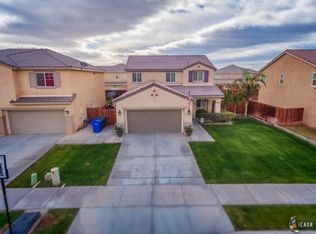 137 Charles Elmore Dr, El Centro, CA 92243