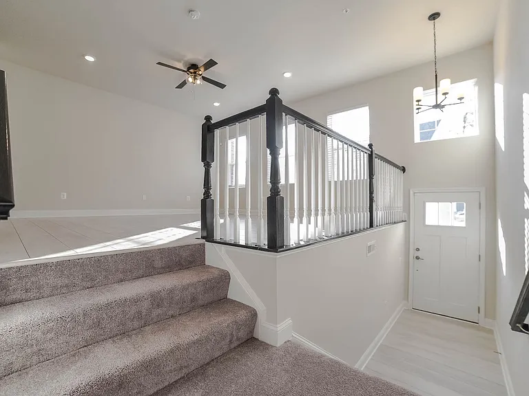 23861 Myrtle Glen Way — Photo 5