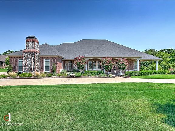 3rd image of 4107 Rolling Meadows Dr
