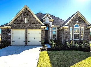 2111 Hickory Valley Ct, Pearland, TX 77581