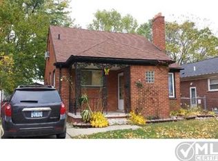 6898 Mayburn St, Dearborn Heights, MI 48127