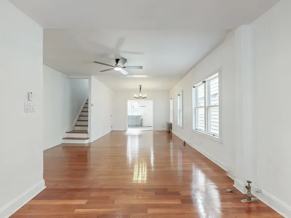 72-04 Manse Street image 3 of 20