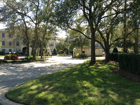 4th image of 12700 BARTRAM PARK #1222