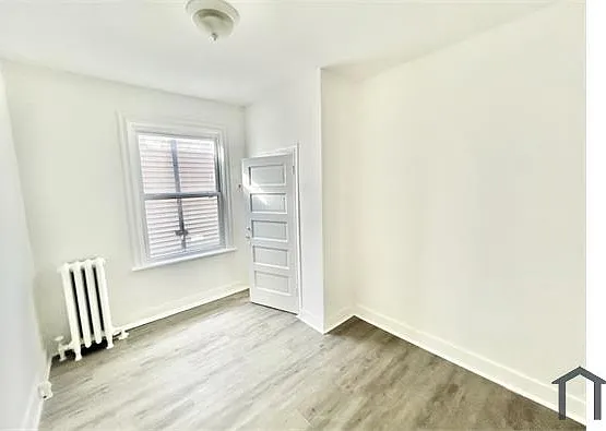 2827 Arctic Ave #2 — Photo 6