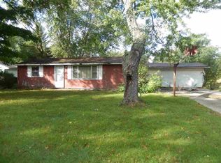 53187 Hickory Rd, South Bend, IN 46635