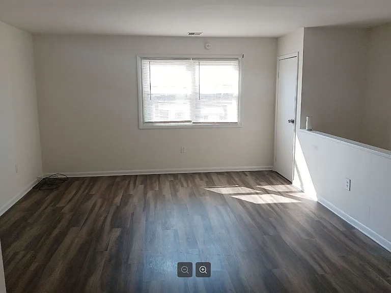 5304 Jackson St — Photo 11