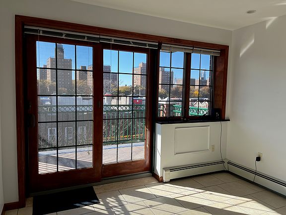 2nd image of 23-17 Broadway #E2