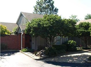 217 River Pl, Jackson, MS 39211