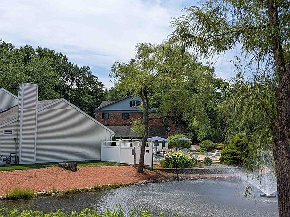 5th image of 13 Northbrook Dr Unit 1309