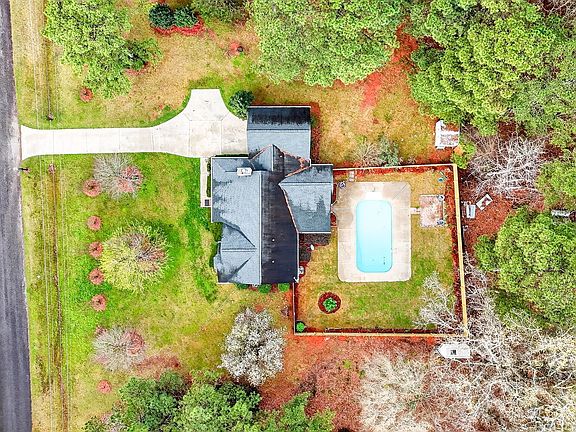 3rd image of 108 Whippoorwill Ridge Rd