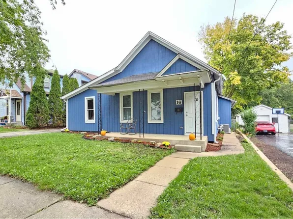 16 Guth St, Dundee, IL 60118