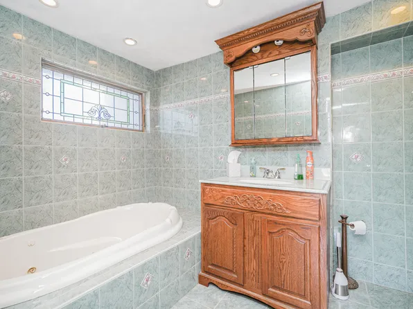 53 Dictum Court image 11 of 26