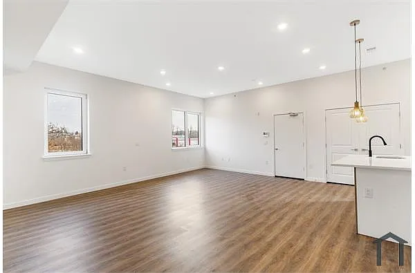 Building Photo - 1616 N 54th St