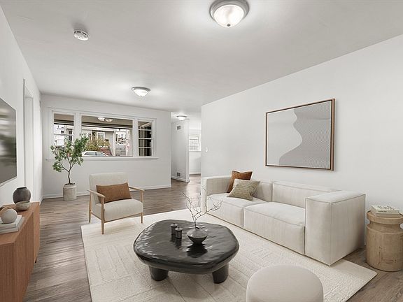 3rd image of 17 McKinley St