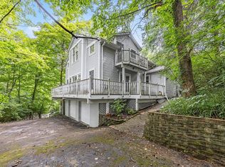 1588 Moon Valley Ln, Cincinnati, OH 45230