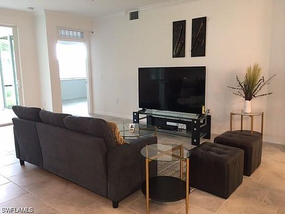 5th image of 6011 Ellerston Way Ave #811