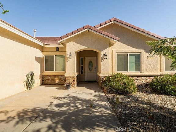 2nd image of 16169 Rancherias Rd