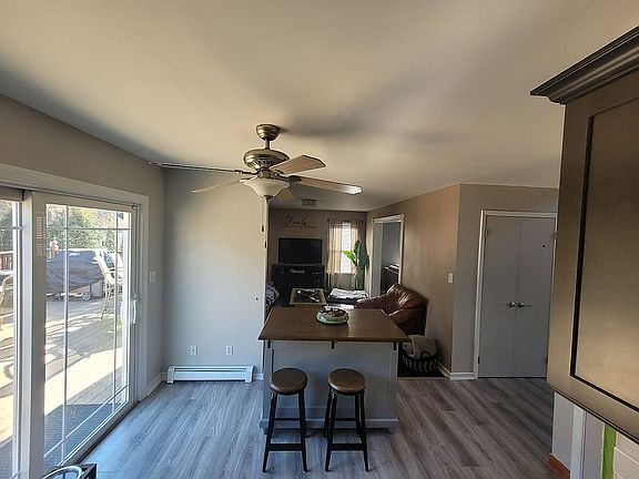 Kitchen - Den