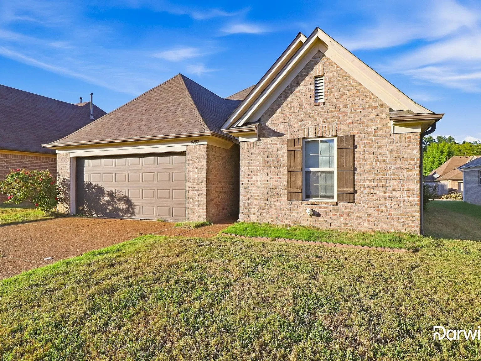 3 bed, 2.0 bath, 1725 sqft, $1,675 — Photo 2
