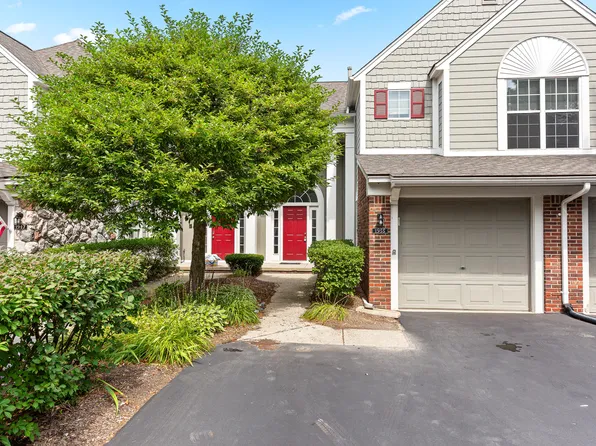 1955 Eagle Pointe, Bloomfield Hills, MI 48304