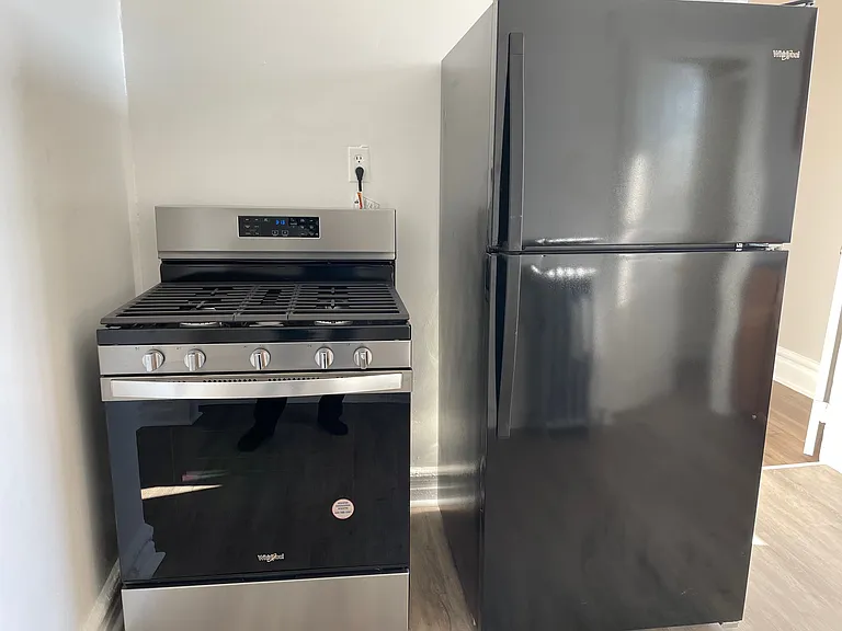 23 Harvard St #12 — Photo 12